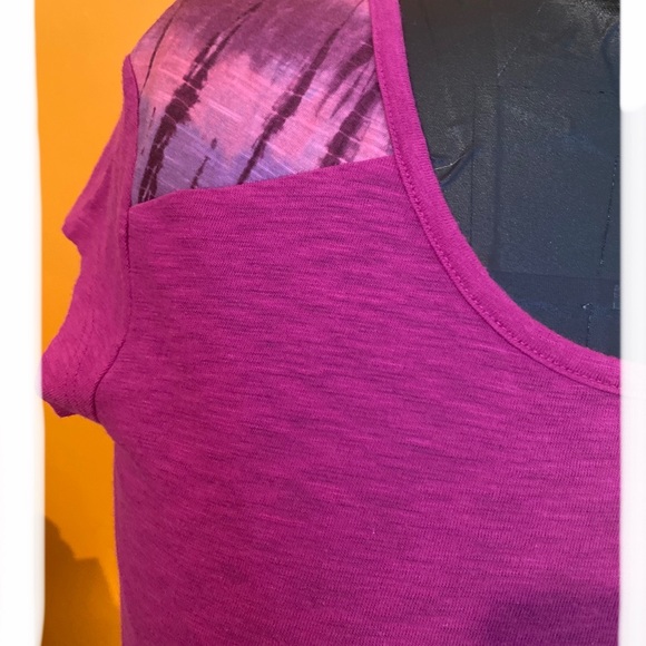 Justice t-shirt size 14 juniors - Picture 9 of 12
